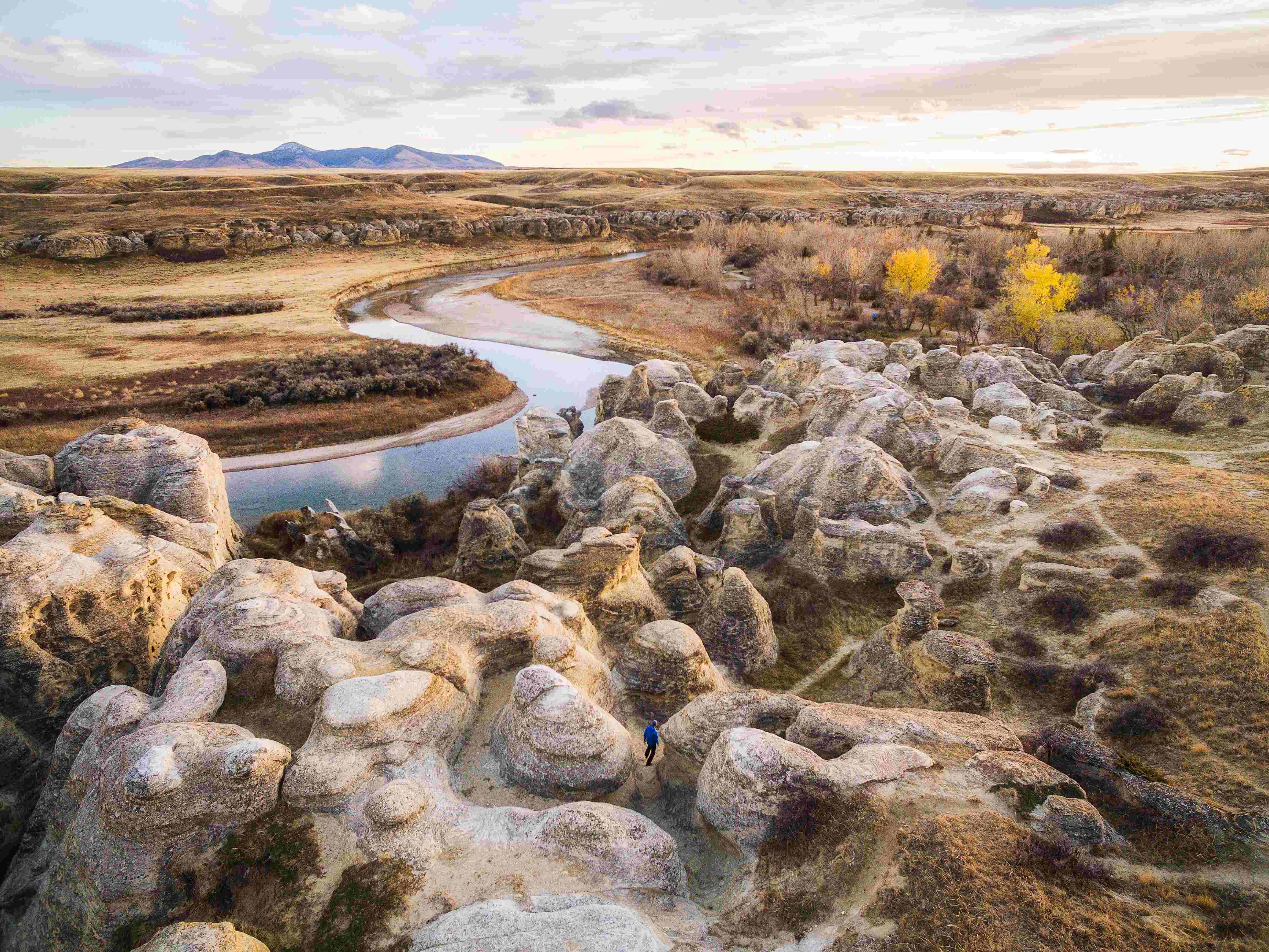 Photo Representing Writing-on-Stone Provincial Park